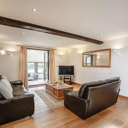 3 Bed Property In Wigton 83471 Aikton
